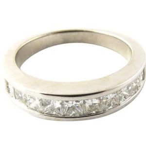 Vintage 14 Karat White Gold Princess Cut Diamond Wedding Band Size 7 #3823